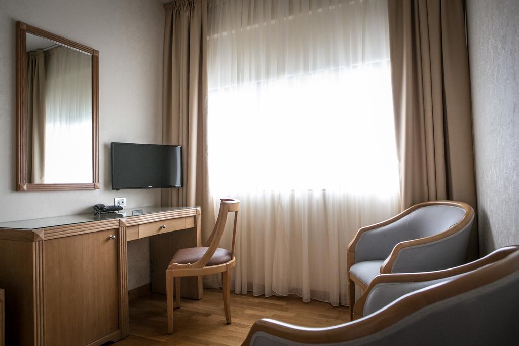 Hotel Touring