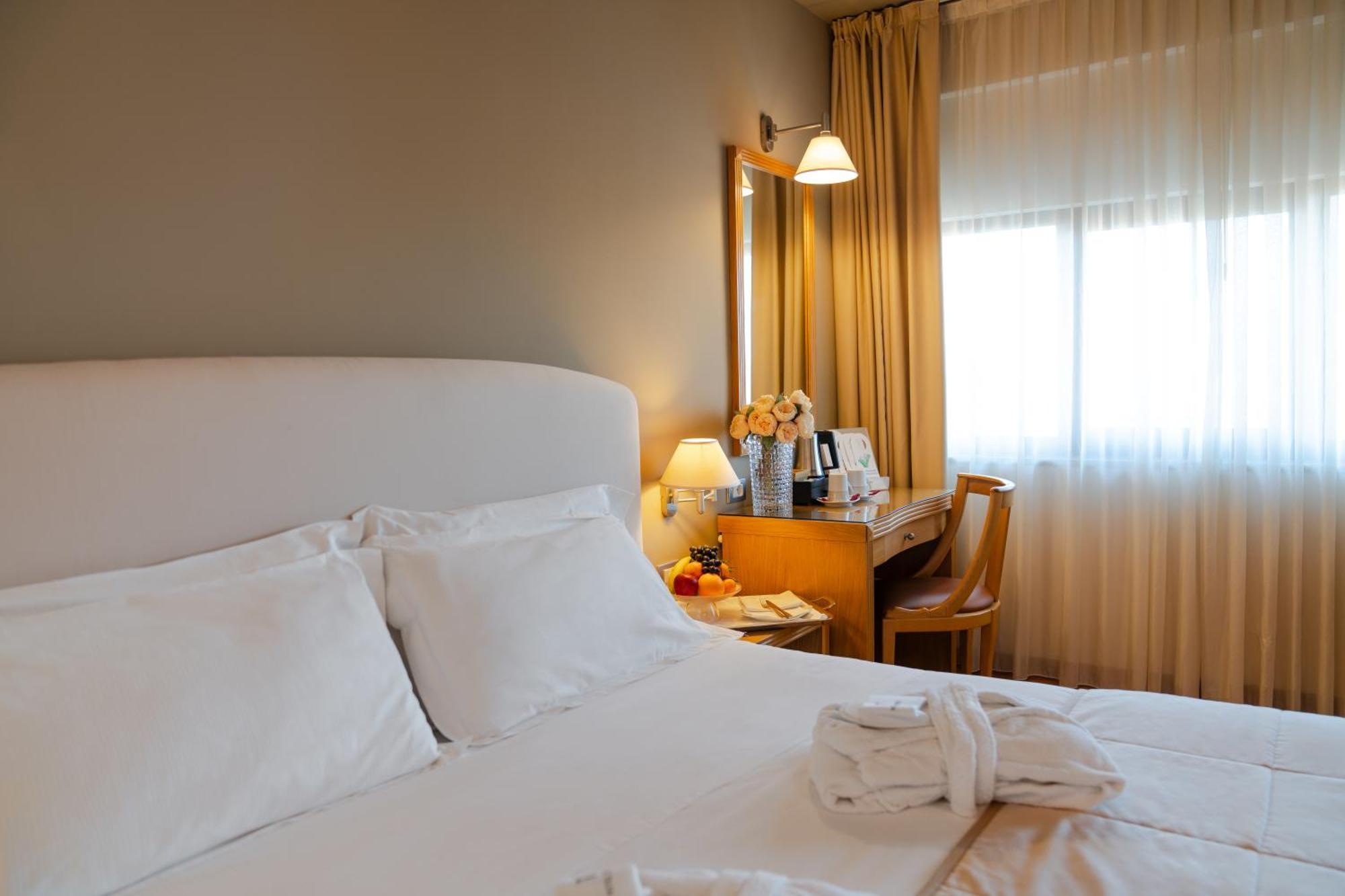 Touring Hotel 4*