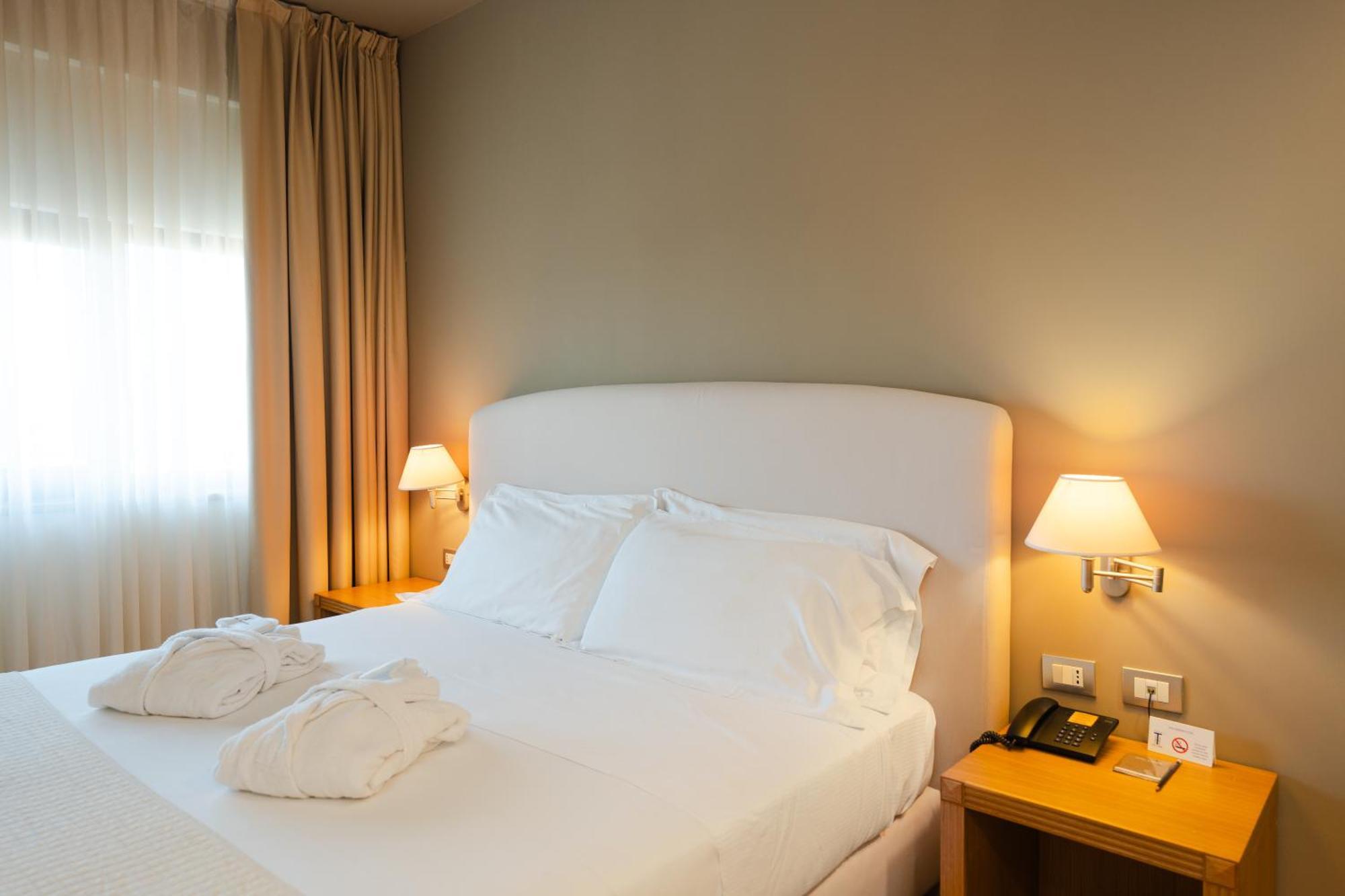 Touring Hotel